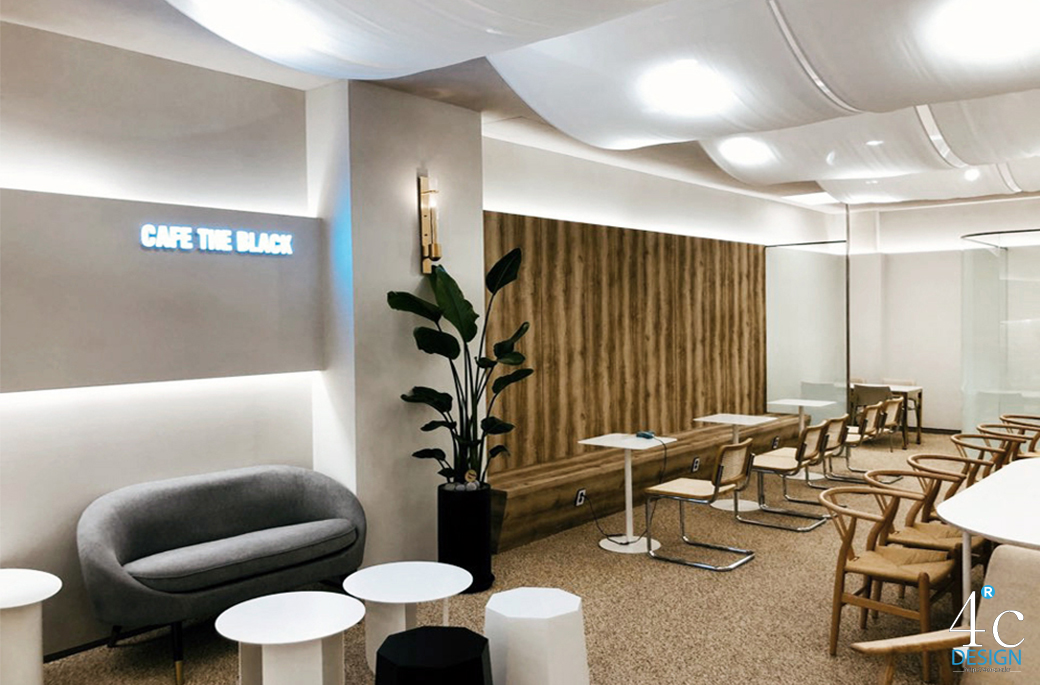 Cafe The Black